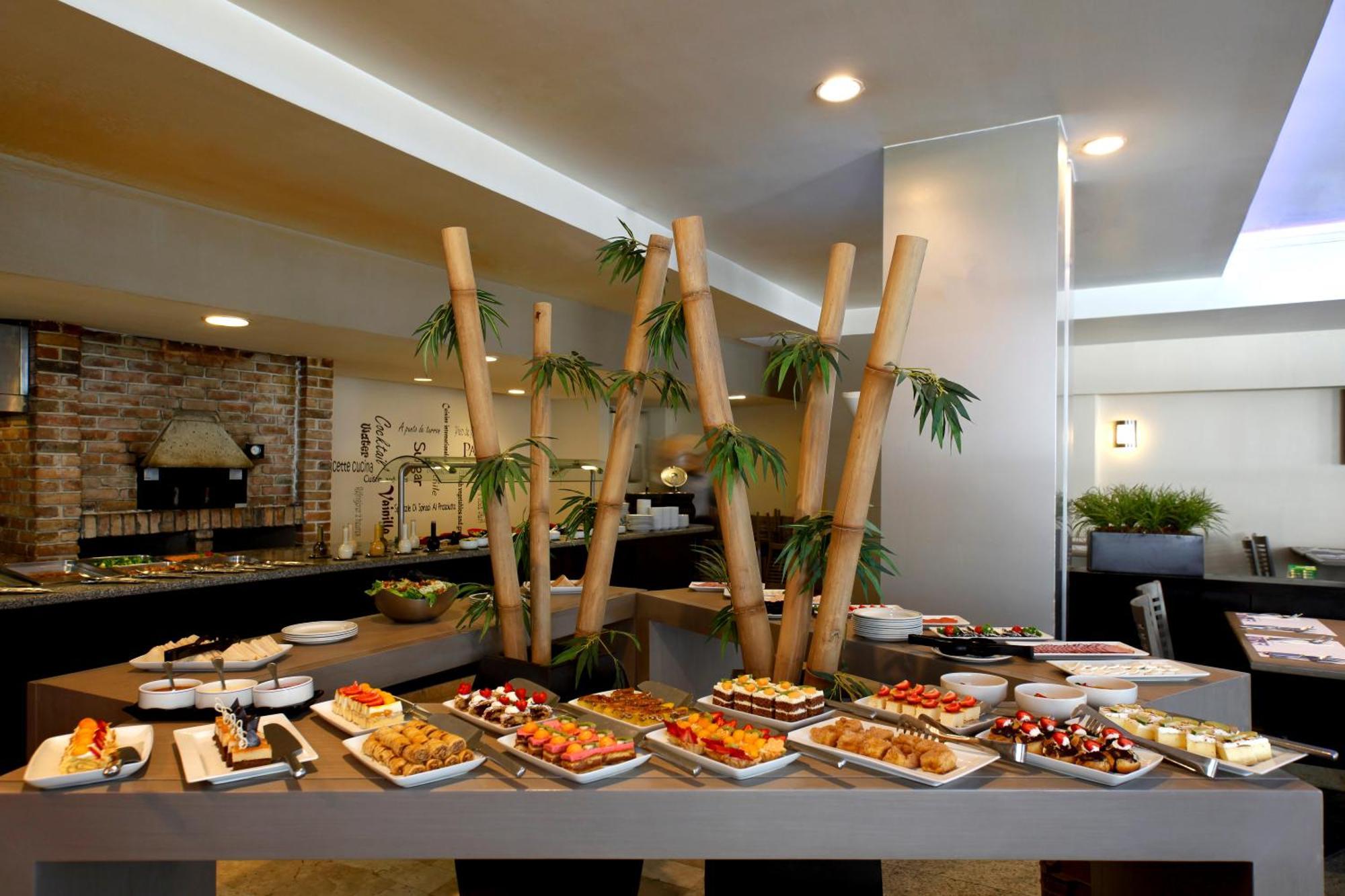 Novotel Monterrey Valle San Pedro Garza Garcia Eksteriør billede
